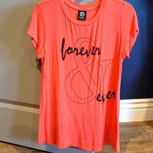 Super soft graphic shirt